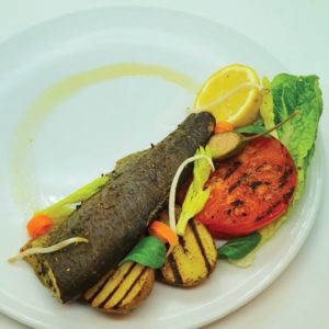 pieczona ryba z warzywami